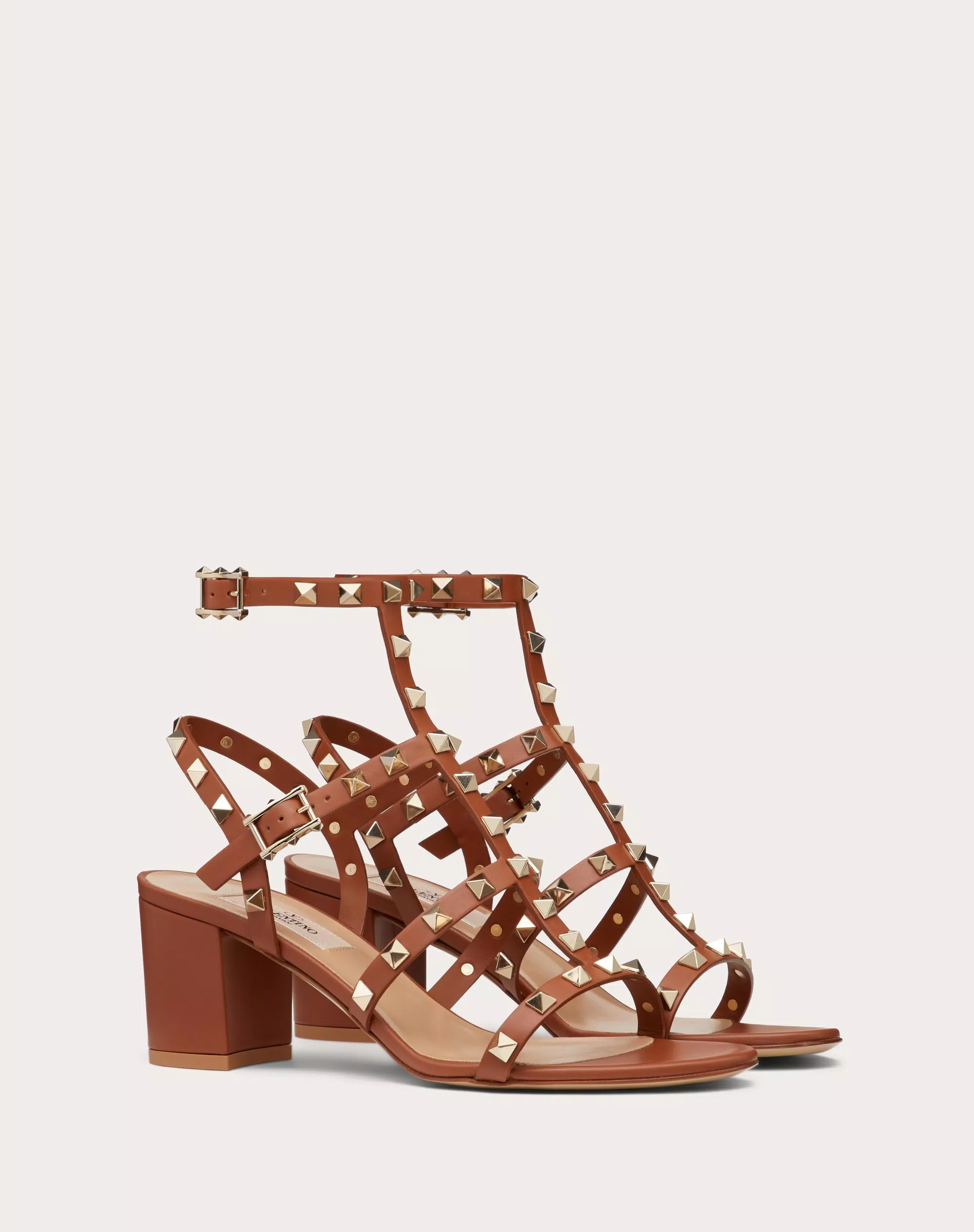 ROCKSTUD CALFSKIN ANKLE STRAP SANDAL 60 MM